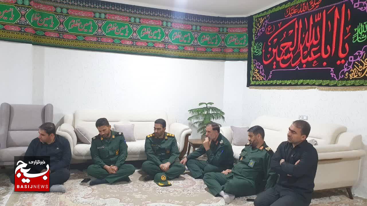 ابراز همدردی فرماندهان سپاه حضرت ابوالفضل(ع) لرستان با خانواده‌های شهدای تهاجم اخیر رژیم صهیونیستی