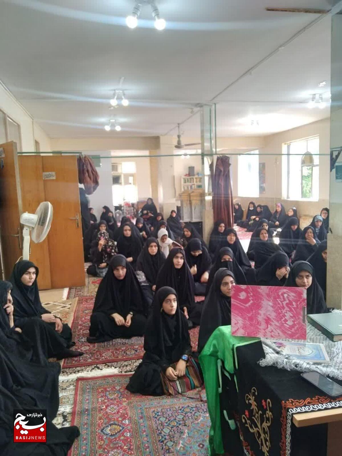 دوره آموزش مقدماتی بسیج در پایگاه بیت الزهرا سلام الله علیهافارسان