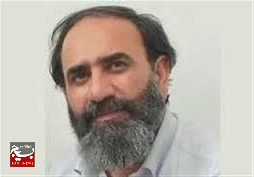 مرحوم «خدایی» تواضع و تعهد را مرام هنرمند انقلابی می‌دانست