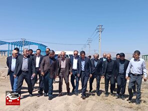 نماینده رئیس‌جمهور از ظرفیت‌های بندر خشک در شهرک خادم‌الرضا بازدید کرد