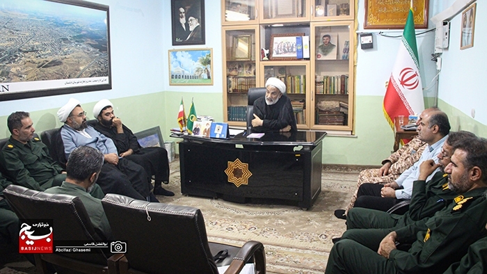 نماز جمعه قرارگاه فرهنگی و ستون اقتدار ملی است نماز جمعه قرارگاه فرهنگی و ستون اقتدار ملی است