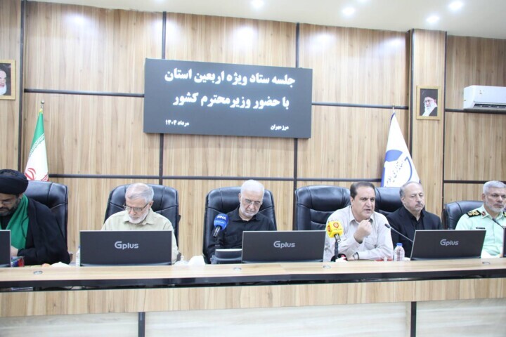 وزیر کشور: همه دستگاه‌ها رضایت زائران اربعین را تامین کنند