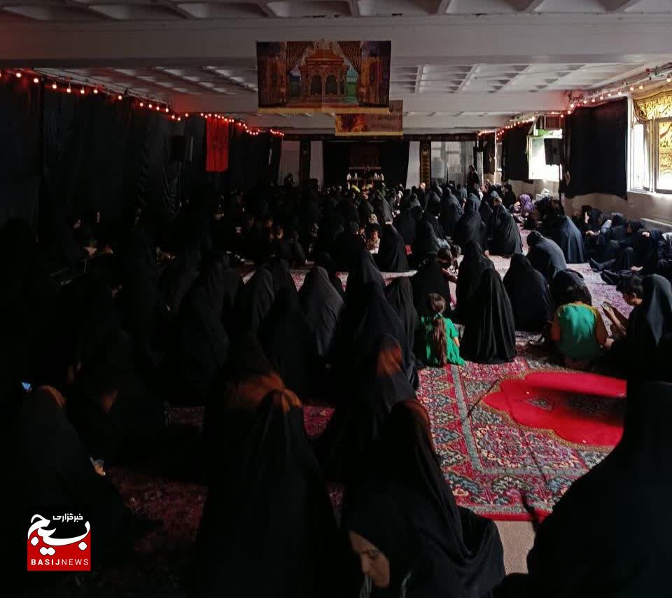 برگزاری نشست «جهاد تبیین» با محوریت قیام زنان عاشورایی/نقش بیبدیل زنان در تداوم پیام عاشورا برگزاری نشست «جهاد تبیین» با محوریت قیام زنان عاشورایی/نقش بیبدیل زنان در تداوم پیام عاشورا