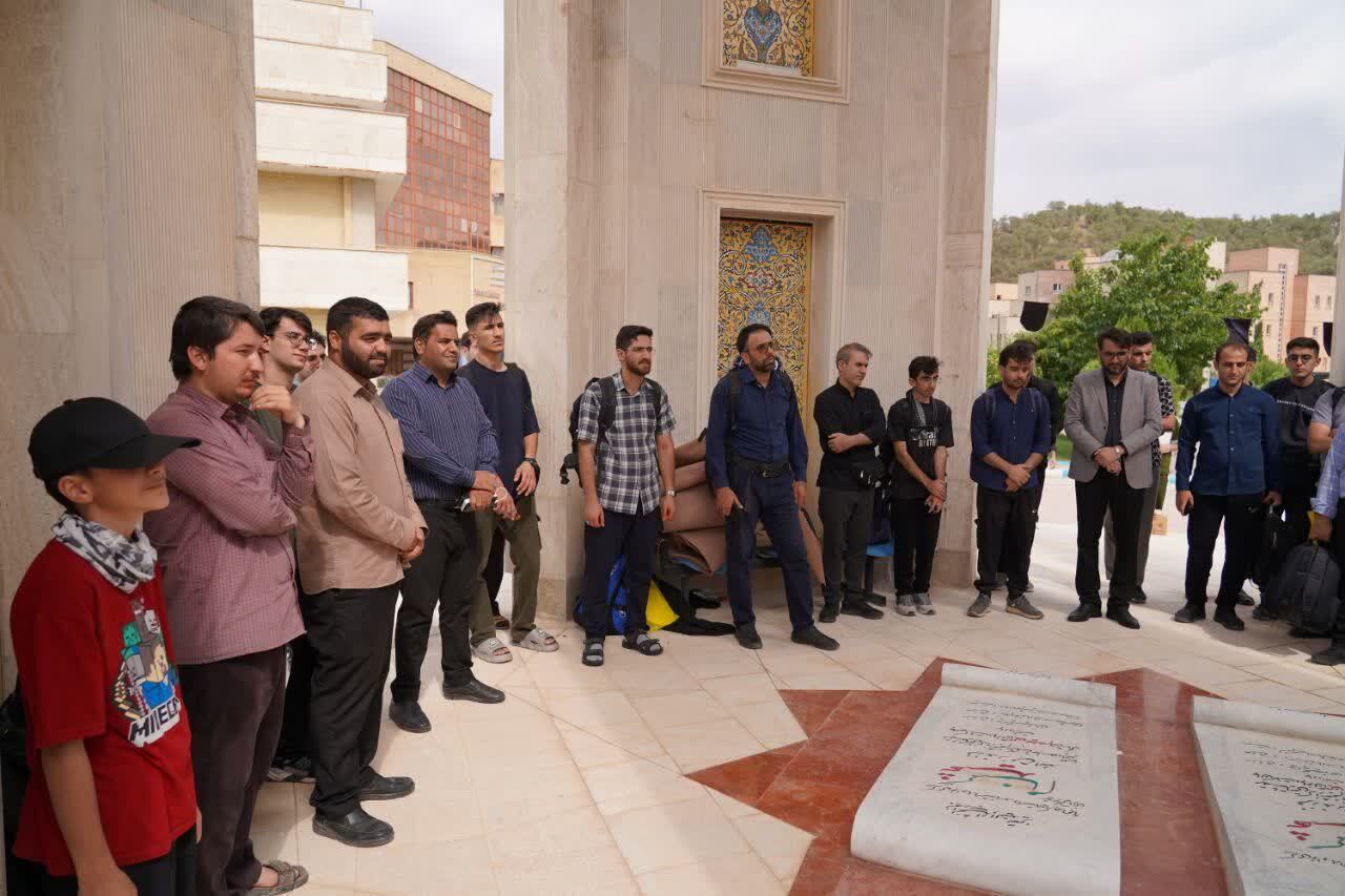 اعزام دانشجویان دانشگاه علوم پزشکی یاسوج به اربعین حسینی اعزام دانشجویان دانشگاه علوم پزشکی یاسوج به اربعین حسینی
