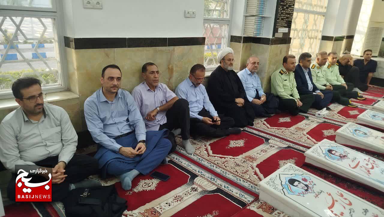گفتمان اسلام، پیروز میدان نبرد با ظلم و دیکتاتوری رسانهای صهیونیستهاست گفتمان اسلام، پیروز میدان نبرد با ظلم و دیکتاتوری رسانهای صهیونیستهاست
