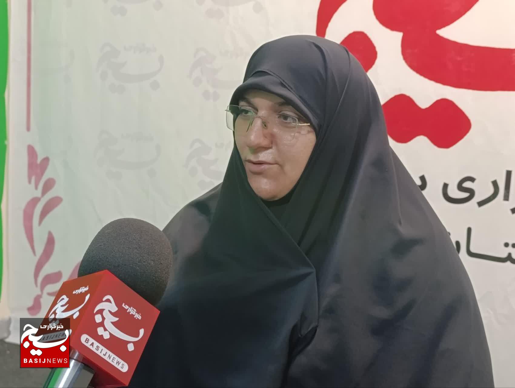 اجلاسیه شهدای زن گیلان روایت حماسهسازی بانوان از صدر اسلام تا دفاع مقدس است اجلاسیه شهدای زن گیلان روایت حماسهسازی بانوان از صدر اسلام تا دفاع مقدس است