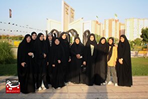 برگزاری کافه گفت‌وگو برای نوجوانان دختر در جوارر مزار شهدای گمنام