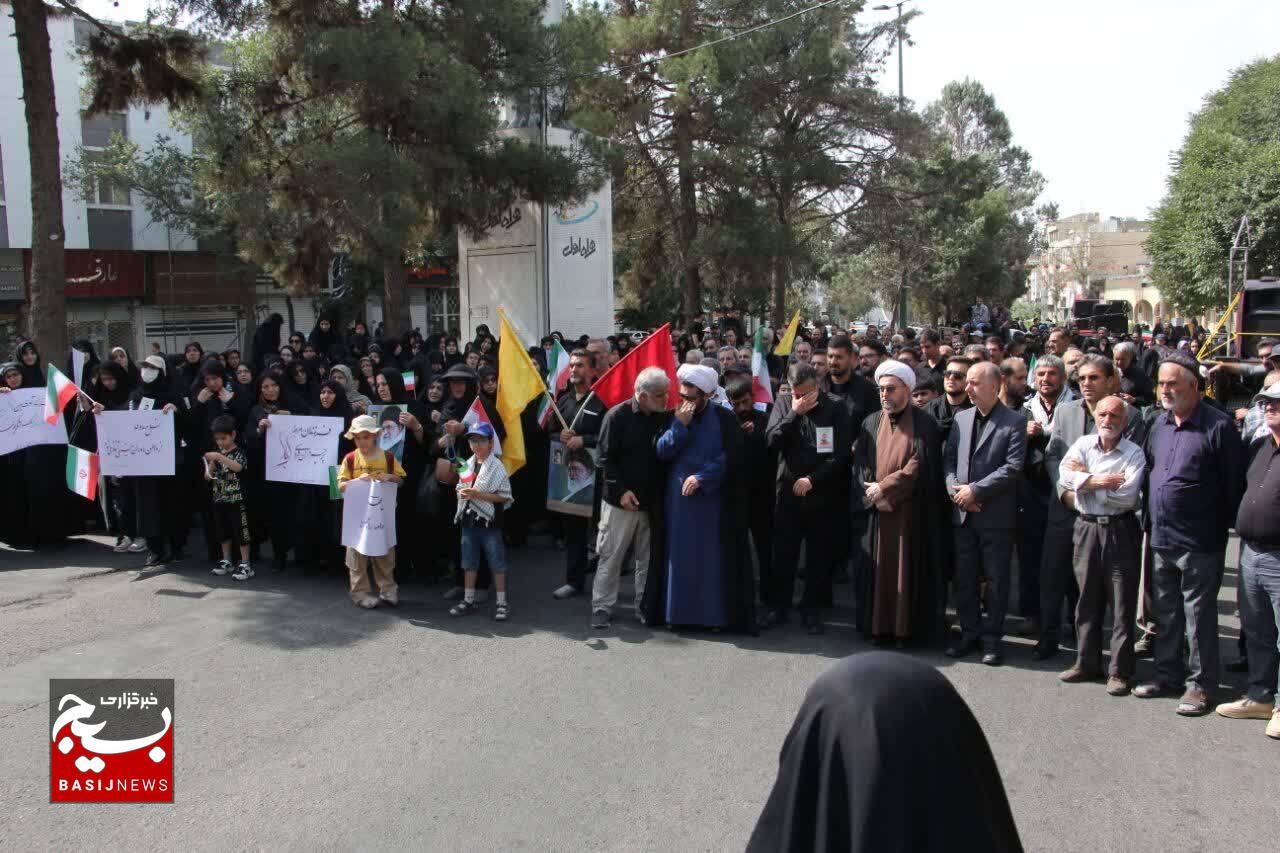 پیاده‌روی دلسوختگان و جاماندگان اربعین در قزوین برگزار شد