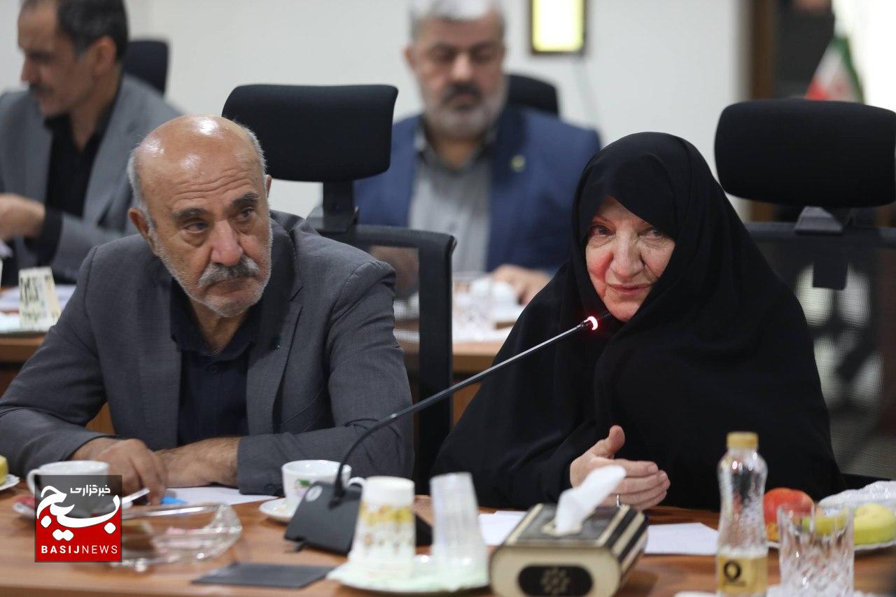 آغاز پویش «زنگ جهاد» با حضور رئیس سازمان بسیج مستضعفین و وزیر آموزش و پرورش