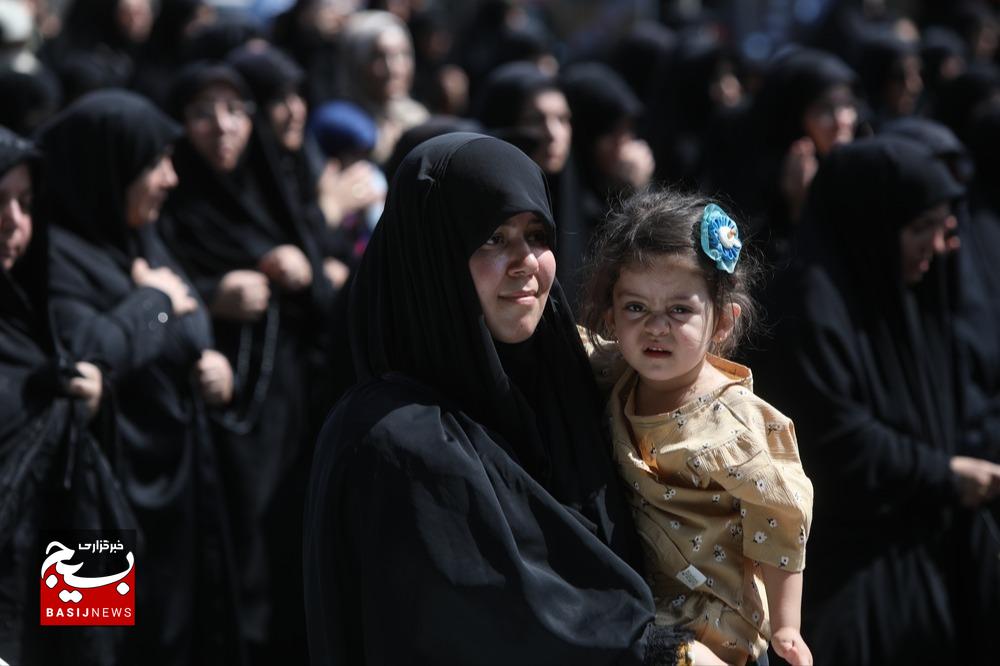 مراسم تشییع شهید اقتدار بسیج «اسماعیل پاشایی» از شهدای جنگ تحمیلی ۱۲ روزه