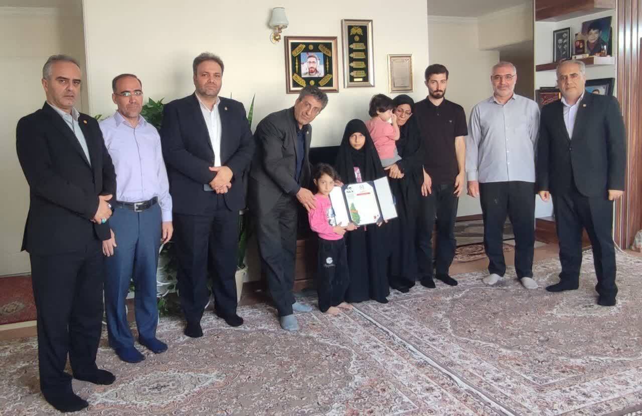 گرامیداشت سالروز بازگشت آزادگان در شعب بانک سپه آذربایجان شرقی گرامیداشت سالروز بازگشت آزادگان در شعب بانک سپه آذربایجان شرقی