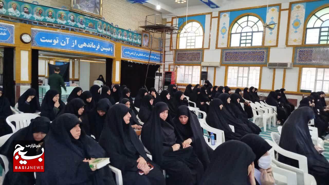 بیست‌وچهارمین دوره نیمه‌نهایی مسابقات قرآن کریم در گیلان برگزار شد