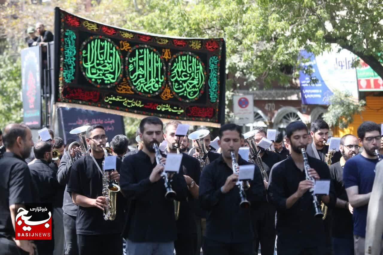 مراسم عزاداری و سینه‌رنی نیروهای مسلح به مناسبت ۲۸ صفر با حضور کارکنان و نیروهای سازمان بسیج مستضعفین