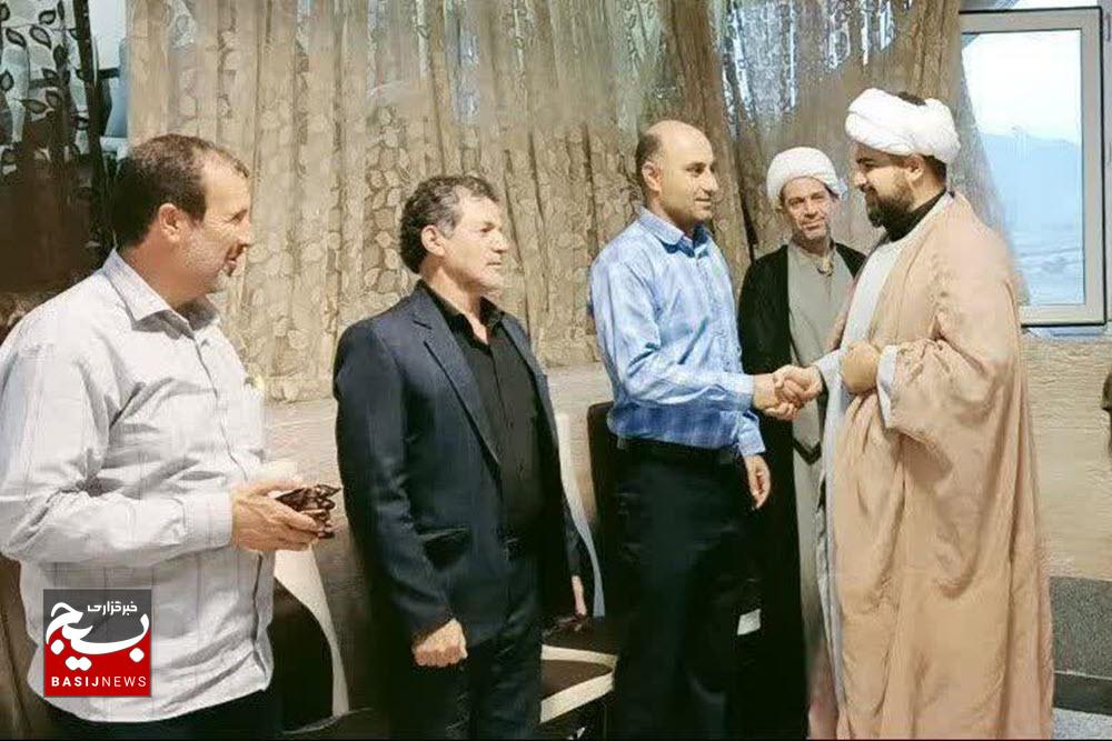  ولایت‌مداری رمز پیروزی ما در همه عرصه‌هاست