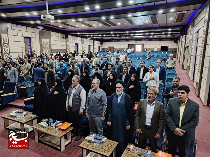 برگزاری گردهمایی مسئولین طرح نهضت ملی توسعه عدالت فضاهای آموزشی با مشارکت مردم در خراسان جنوبی 