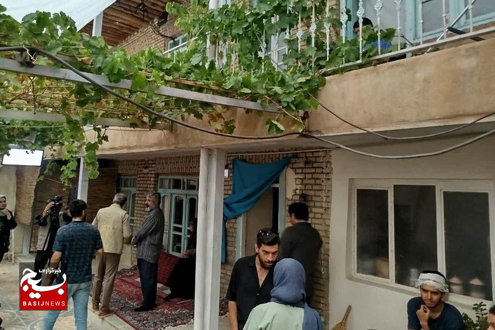 ضبط فیلم «سرمه» در شهرستان بهار کلید خورد ضبط فیلم «سرمه» در شهرستان بهار کلید خورد