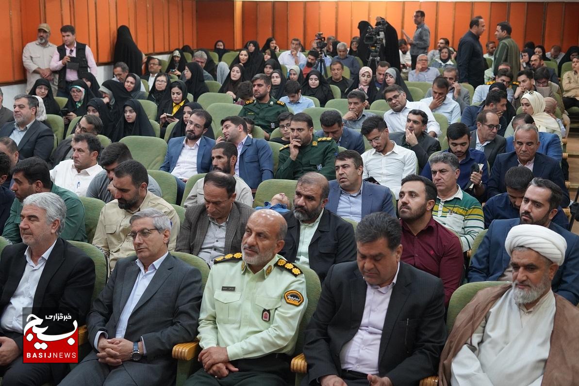 تجلیل سپاه فتح از خبرنگاران کهگیلویه و بویراحمد تجلیل سپاه فتح از خبرنگاران کهگیلویه و بویراحمد