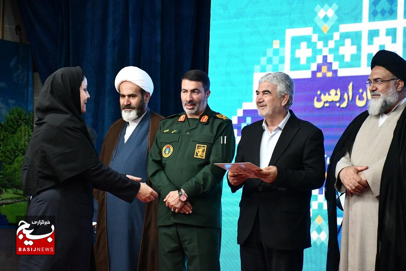 تجلیل سپاه فتح از خبرنگاران کهگیلویه و بویراحمد تجلیل سپاه فتح از خبرنگاران کهگیلویه و بویراحمد