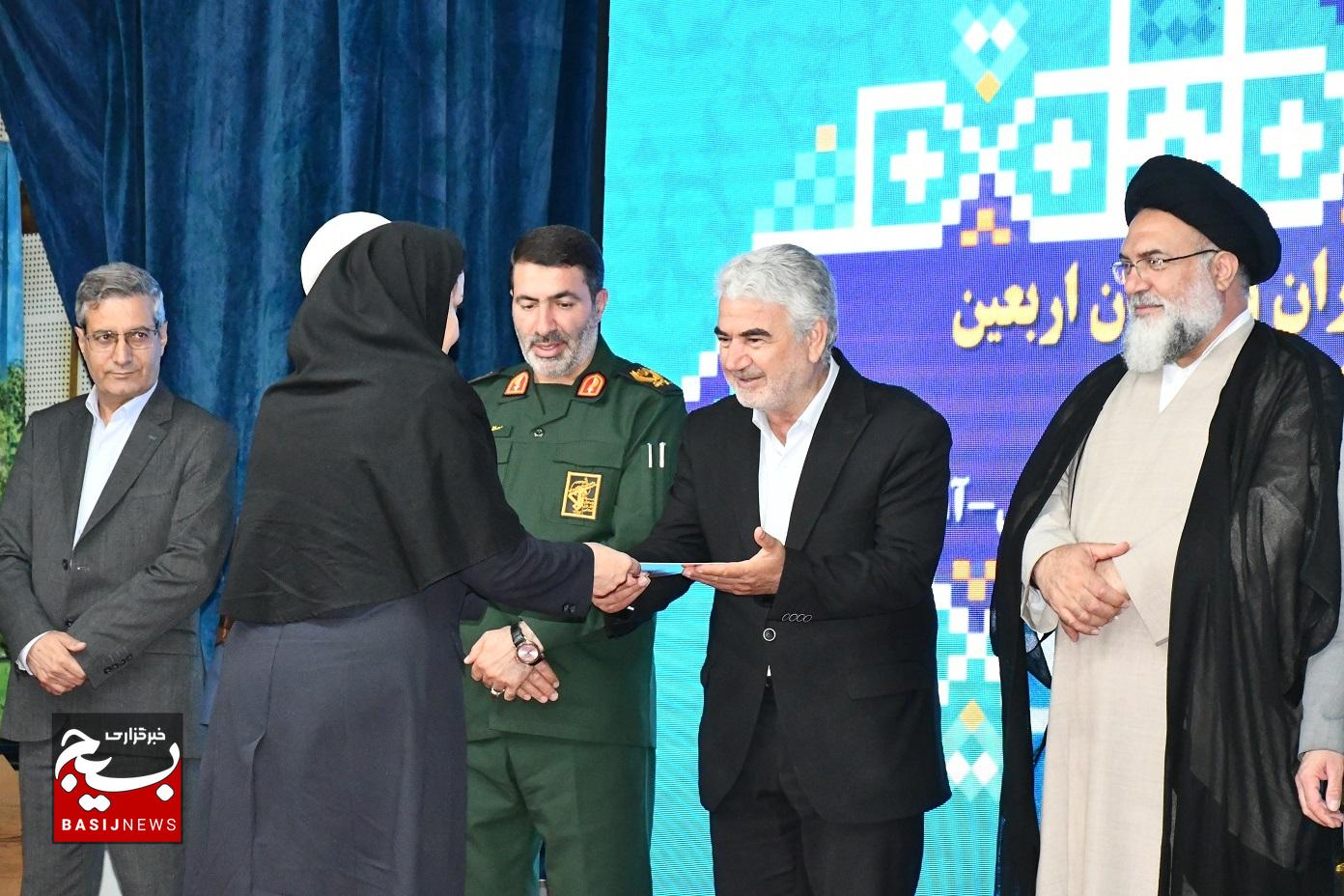 تجلیل سپاه فتح از خبرنگاران کهگیلویه و بویراحمد تجلیل سپاه فتح از خبرنگاران کهگیلویه و بویراحمد