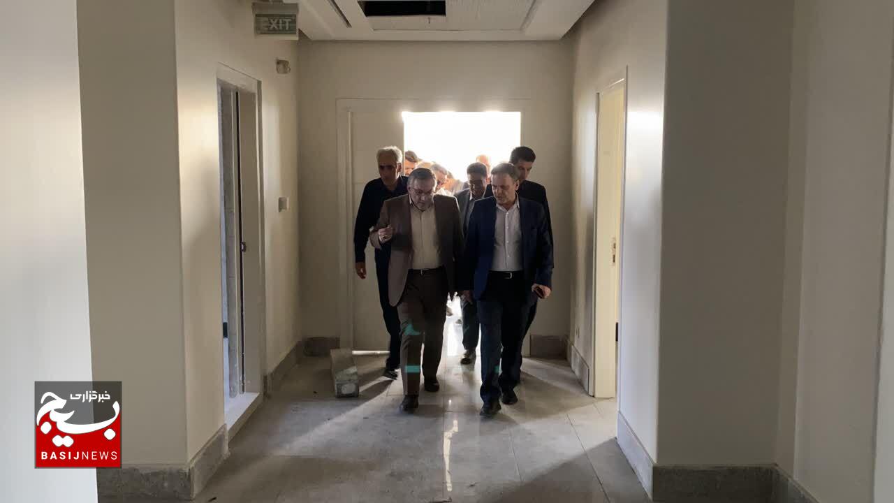 بازدید استاندار زنجان از پروژه ساختمان دامپزشکی/ تأکید بر تکمیل سریع آزمایشگاه مرکزی
