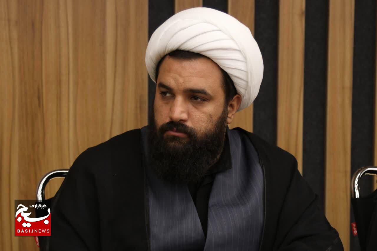 نوجوانان می‌توانند در حل مسائل کشور پیشگام باشند