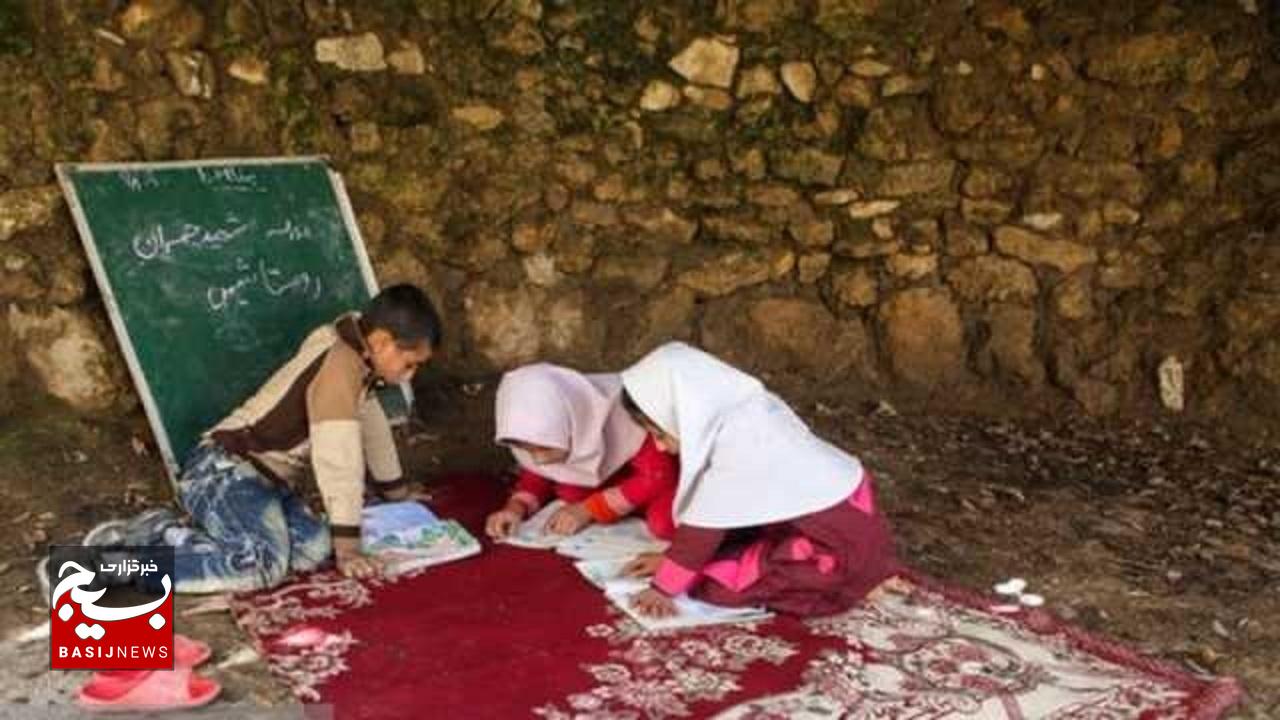 آغاز سال تحصیلی جدید بدون کلاس خالی و با اولویت عدالت و کیفیت در اردبیل آغاز سال تحصیلی جدید بدون کلاس خالی و با اولویت عدالت و کیفیت در اردبیل