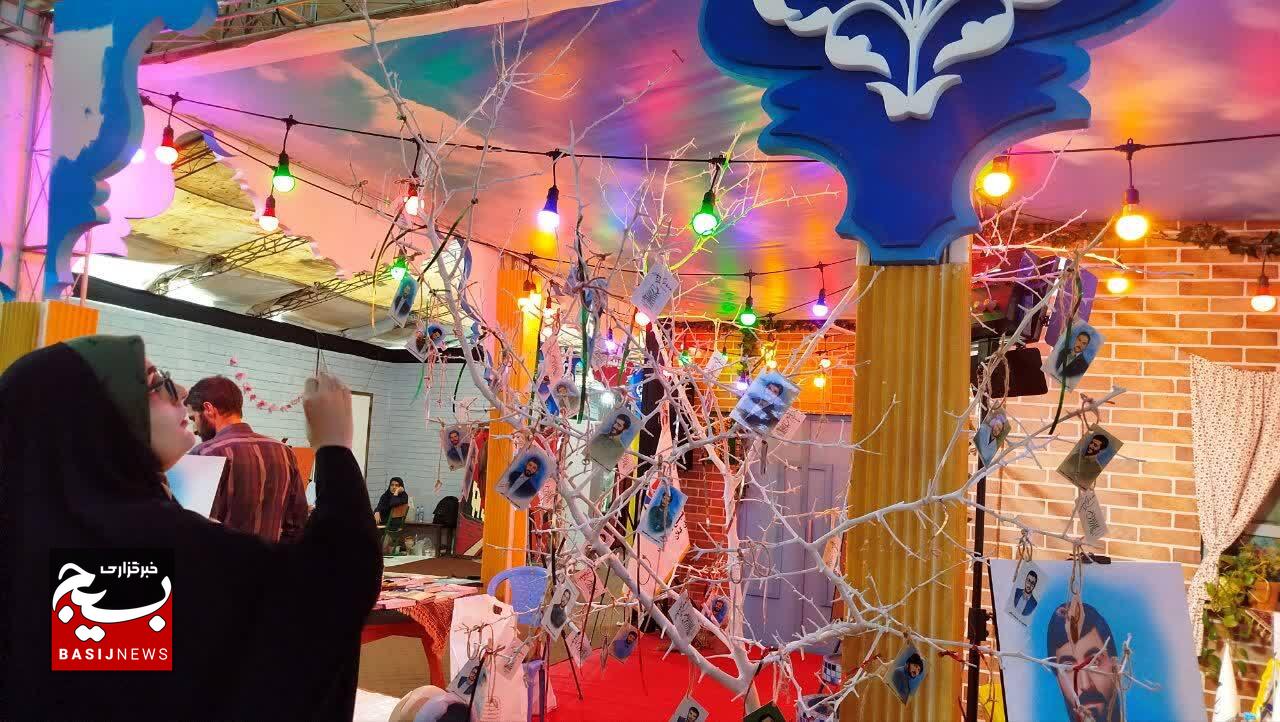 حضور میدانی و چندوجهی بسیج دانشجویی در کنگره هشت هزار شهید گیلان حضور میدانی و چندوجهی بسیج دانشجویی در کنگره هشت هزار شهید گیلان