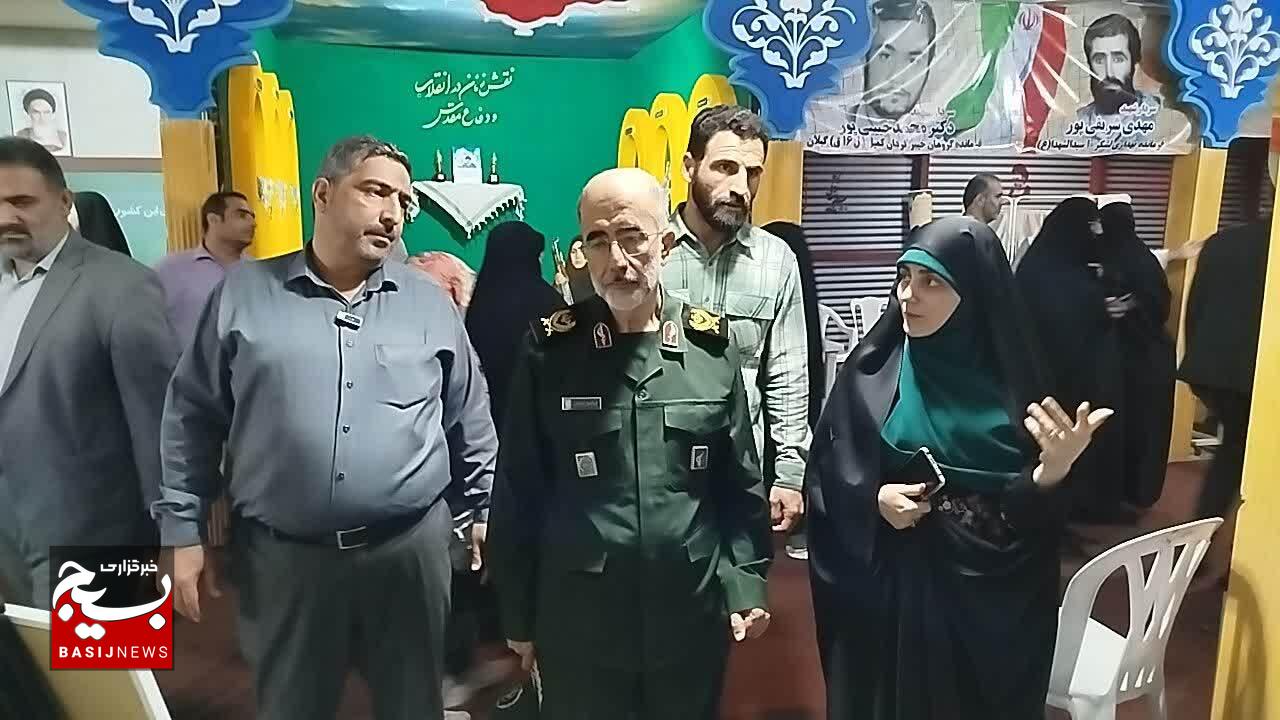 بازدید رئیس سازمان حفظ آثار و نشر ارزش‌های دفاع مقدس سپاه و بسیج کشوراز نمایشگاه «روایت پرچمداران »