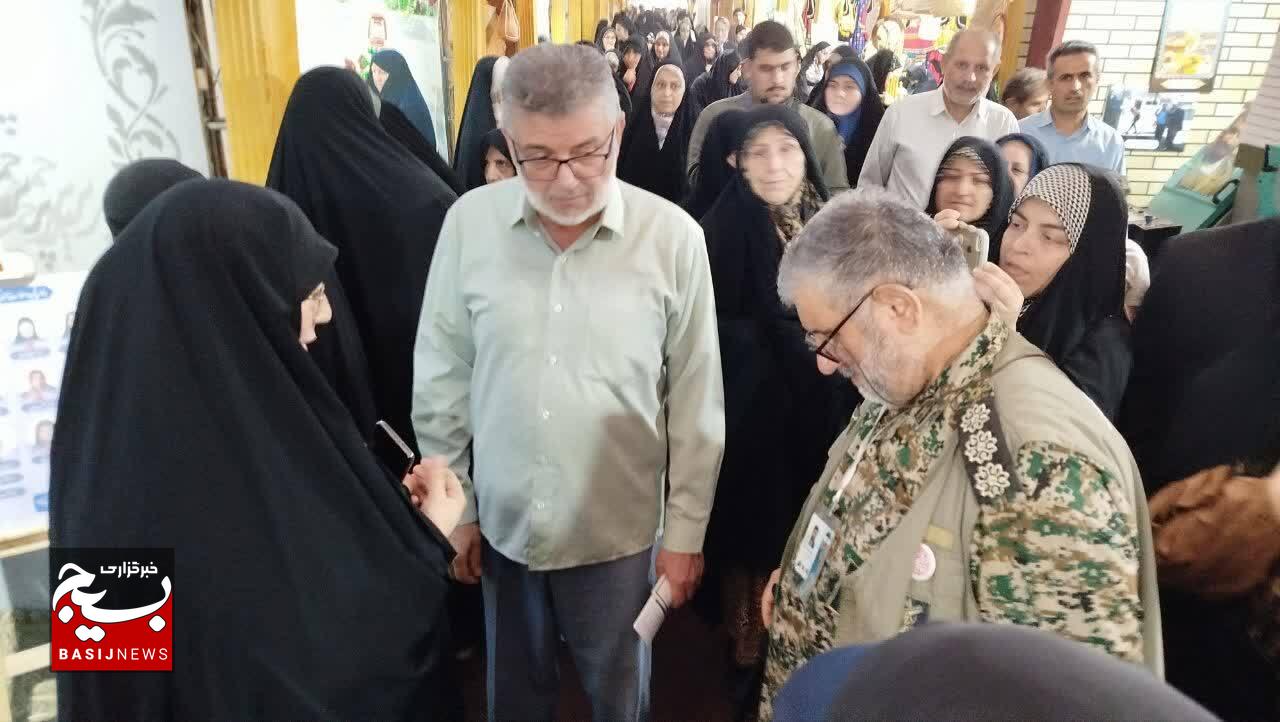 روایت مسئول سازمان بسیج جامعه زنان سپاه قدس گیلان از غرفه «پرچمداران هویت زن مسلمان»