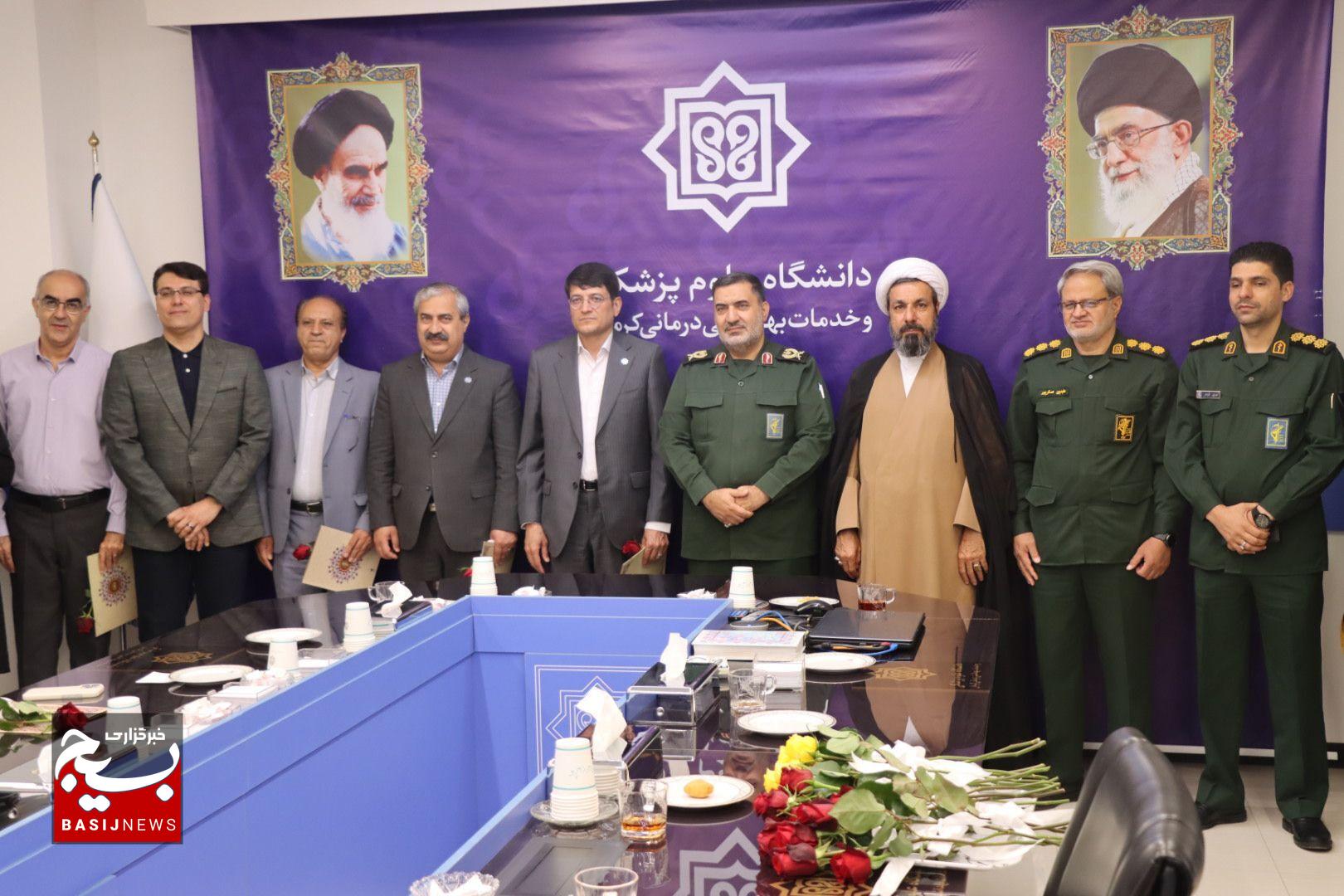 دیدار فرمانده سپاه ثارالله استان کرمان، با دکتر هاشمیان به مناسبت روز پزشک