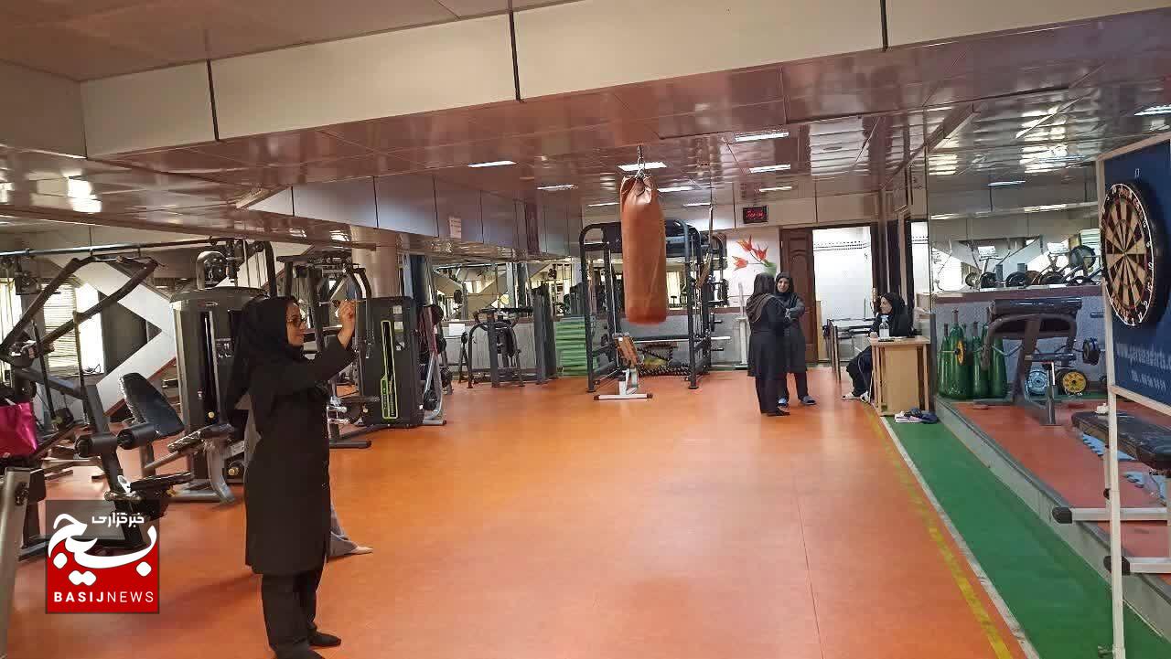 هدفگیری همدلی در هفته دولت؛ برگزاری مسابقه دارت با طعم ایثار و وحدت هدفگیری همدلی در هفته دولت؛ برگزاری مسابقه دارت با طعم ایثار و وحدت
