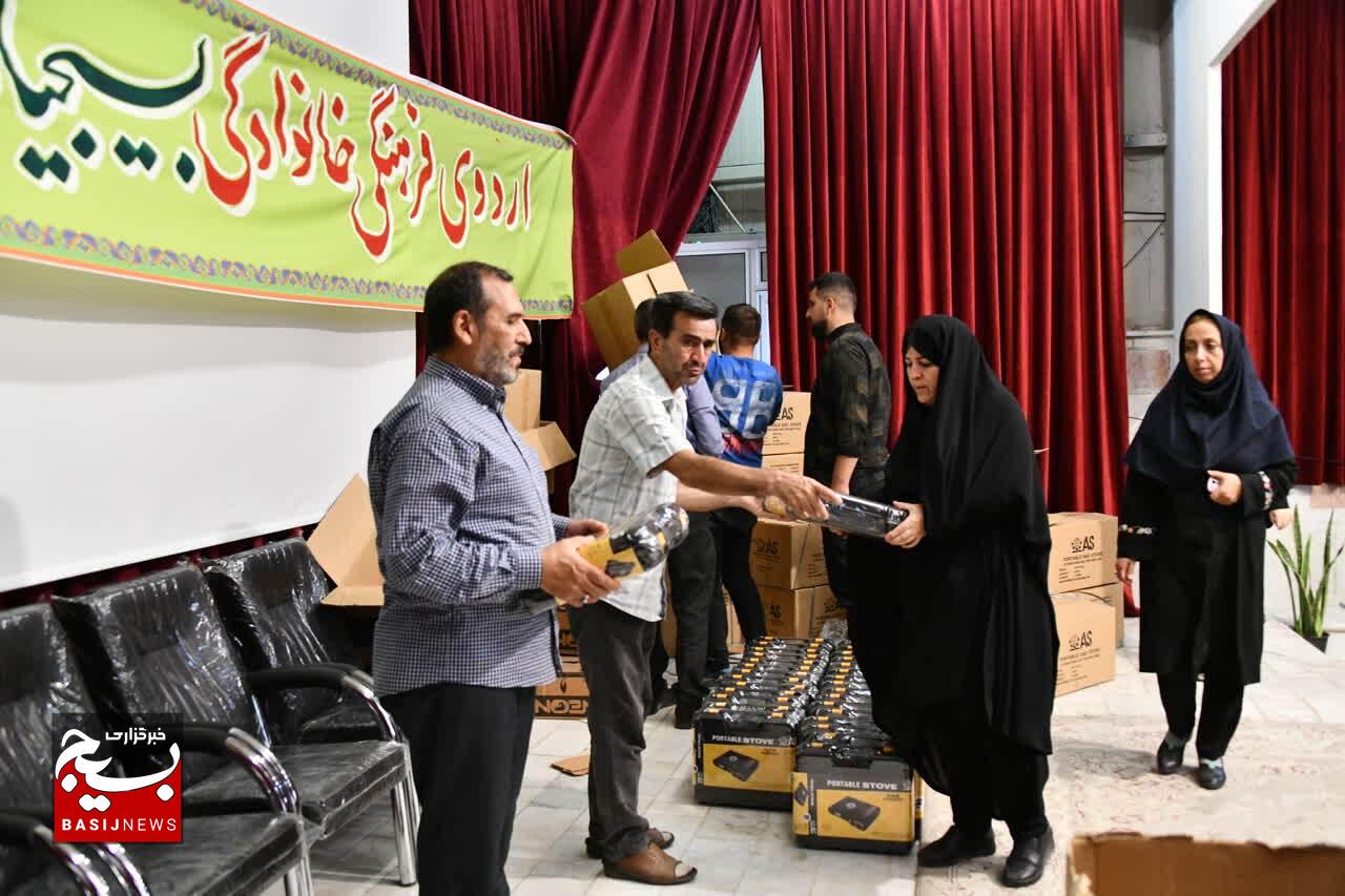 گردهمایی خانوادگی بسیجیان پالایشگاه تبریز؛ تقویت بنیان خانواده در پرتو فرهنگ ایثار و اخلاق