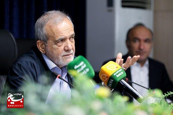 رئیس جمهور صبح امروز پنجشنبه وارد فرودگاه اردبیل شد.