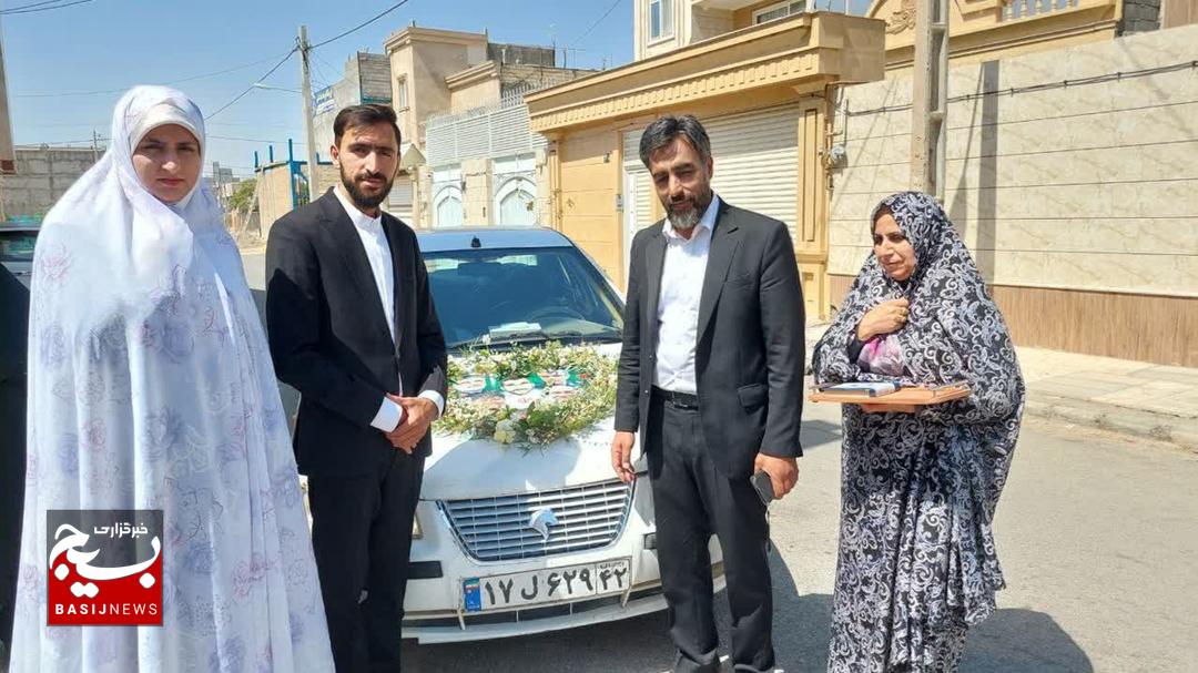 ماشین عروس زوج بردسکنی به تصاویر شهدای اقتدار مزین شد
