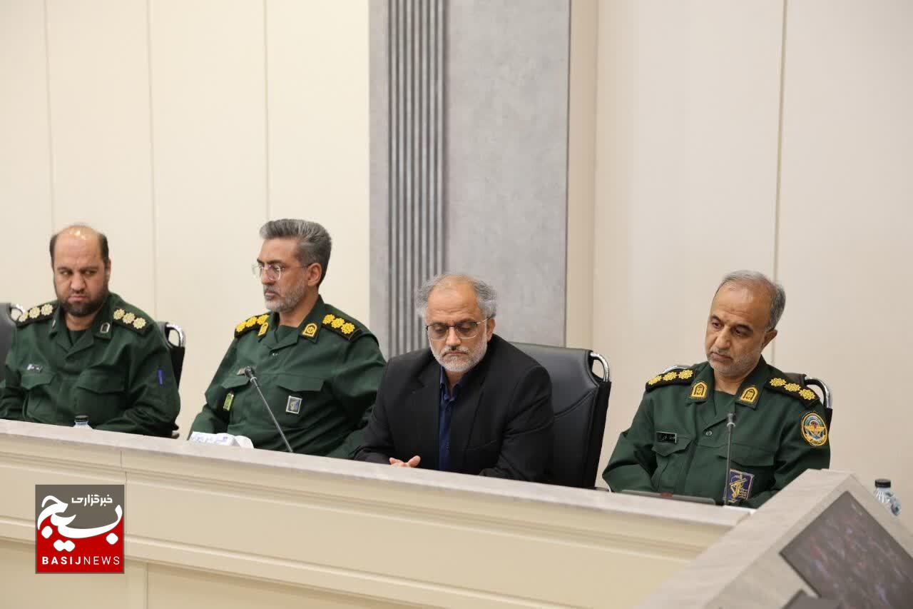 برنامههای هفته دفاع مقدس با محوریت مردم برگزار شود برنامههای هفته دفاع مقدس با محوریت مردم برگزار شود