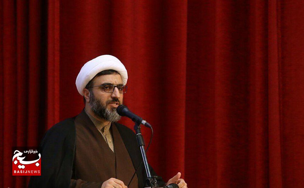 رمز ماندگاری انقلاب، «ایستادگی» است/ دشمنان ۴۶ سال است که ناکام مانده‌اند
