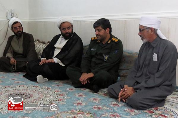 دیدار مسئولان سپاه کنگان با امام جمعه اهل سنّت سیراف