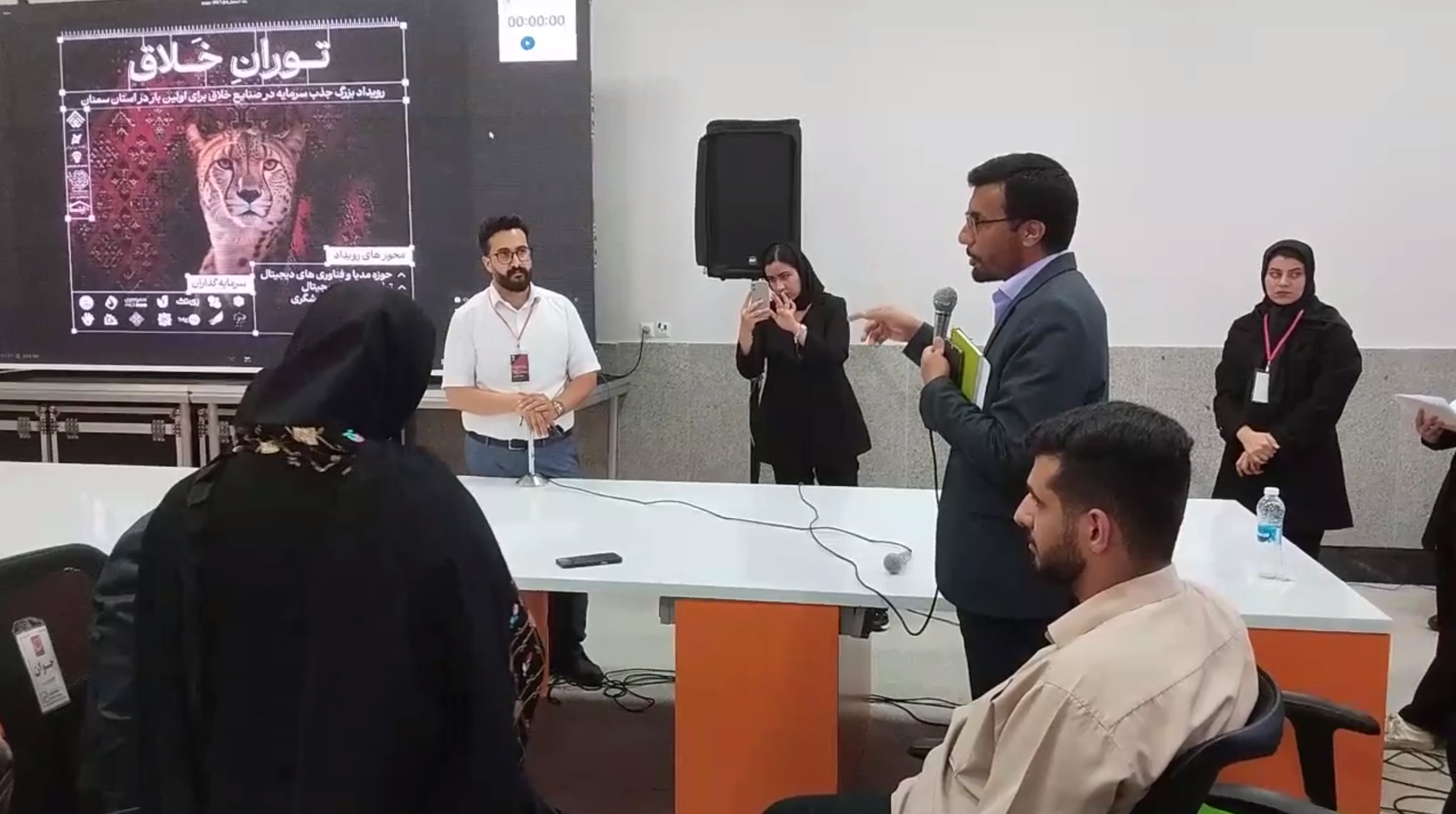 حمایت راهبردی بسیج علمی از زیستبوم نوآوری «توران»؛ از ایده تا تجاریسازی حمایت راهبردی بسیج علمی از زیستبوم نوآوری «توران»؛ از ایده تا تجاریسازی