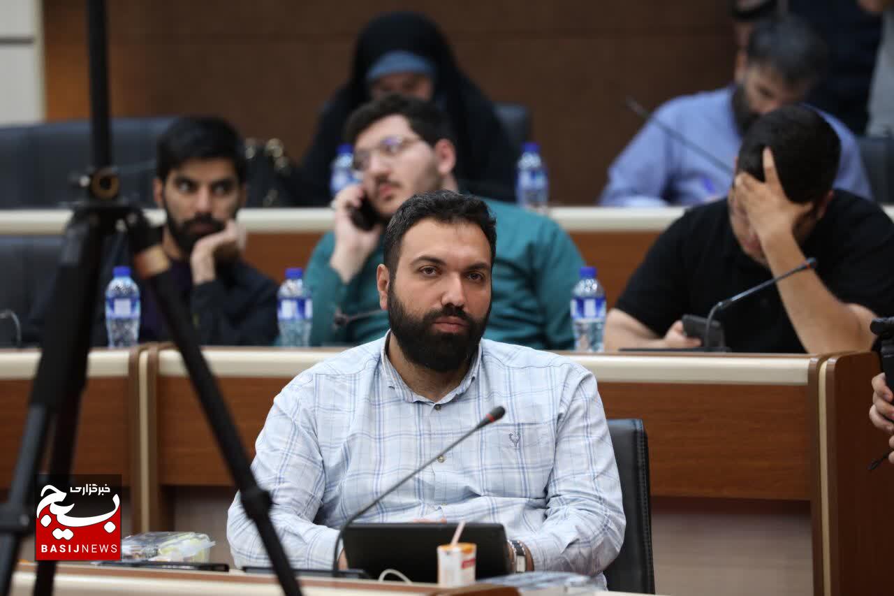 نشست خبری سردار «معروفی» رئیس ستاد گرامیداشت چهل و پنجمین سالروز هفته دفاع مقدس