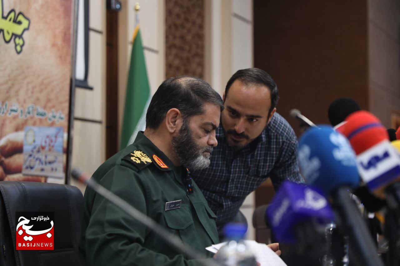 نشست خبری سردار «معروفی» رئیس ستاد گرامیداشت چهل و پنجمین سالروز هفته دفاع مقدس