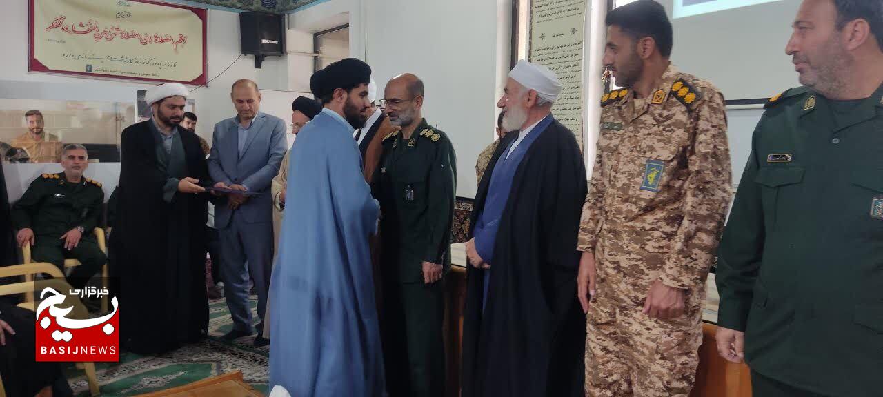 هویت دینی و ملی، سرمایه‌ای که ملت ایران برای آن جان فدا می‌کند