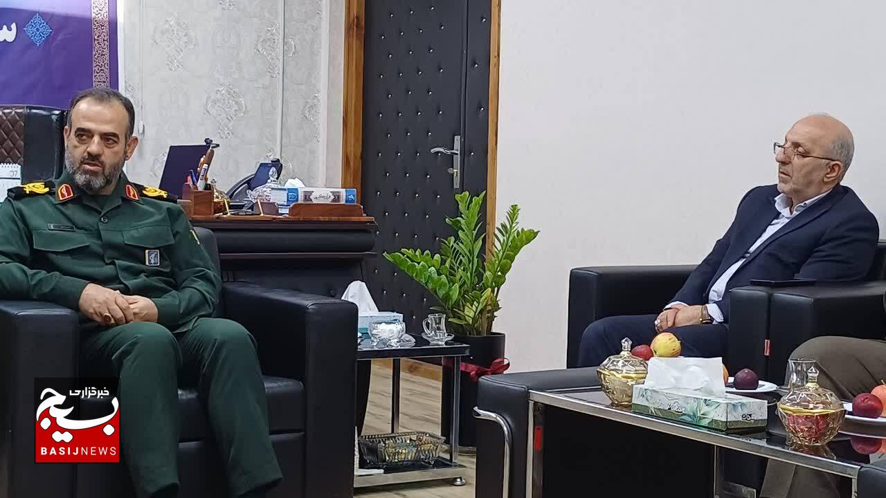 دیدار مدیران بنیاد شهید گیلان با فرمانده سپاه قدس استان به‌مناسبت هفته دفاع مقدس