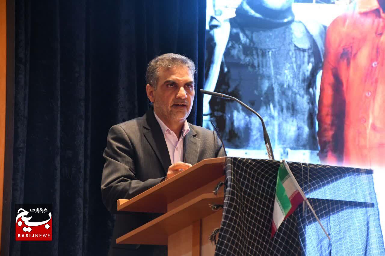 “حضور فرماندهان ارشد و روایتگری دوران دفاع مقدس در مراسم هفته دفاع مقدس مدیریت اکتشاف؛ تاکید بر نقش‌آفرینی بسیج در صنعت نفت”