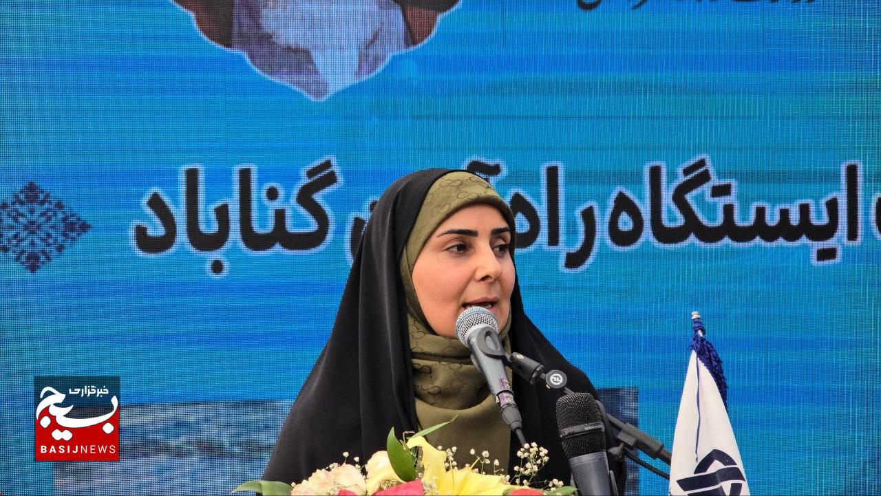 آغاز عملیات اجرایی احداث ایستگاه راه‌آهن گناباد با حضور وزیر راه و شهرسازی