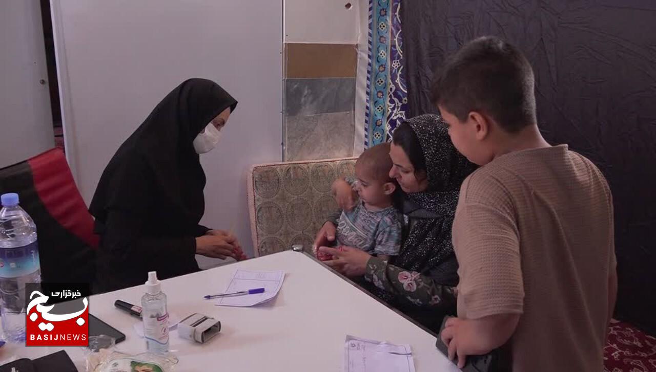 ارائه خدمات رایگان پزشکی در رزمایش جهادی در روستای حاجی آباد شهرستان بیرجند