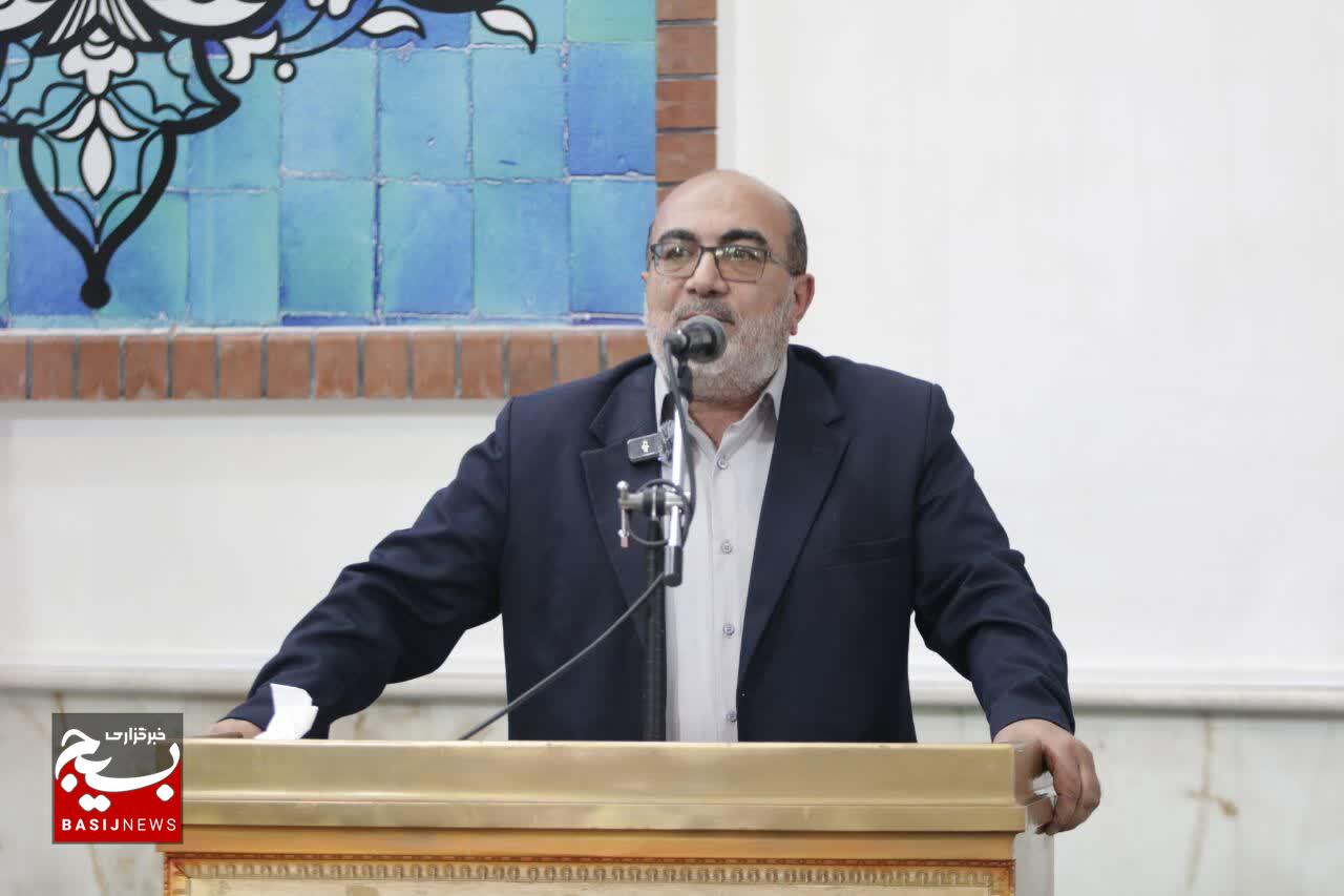 گزارش عملکرد فرماندار شهرستان چهارباغ در میعادگاه نماز جمعه/تأکید بر خدمت‌رسانی شفاف و مردمی