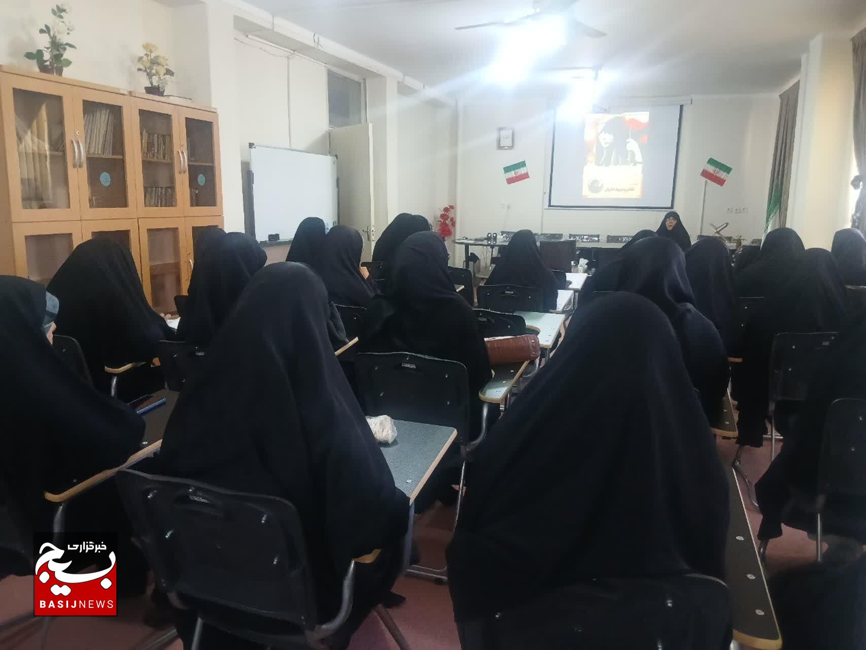 امروزه زنان در سراسر جهان با الهام از آموزه‌های دینی، پرچمدار مبارزه با استکبارند