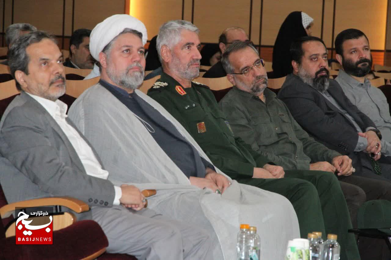 برگزاری باشکوه مراسم “یاد یاران” در شرکت ملی پالایش و پخش فرآورده‌های نفتی ایران به مناسبت هفته دفاع مقدس
