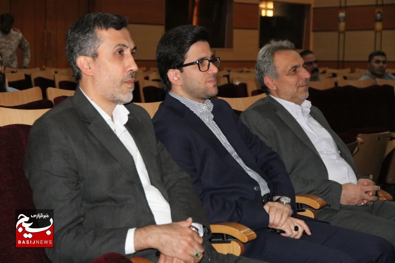 برگزاری باشکوه مراسم “یاد یاران” در شرکت ملی پالایش و پخش فرآورده‌های نفتی ایران به مناسبت هفته دفاع مقدس
