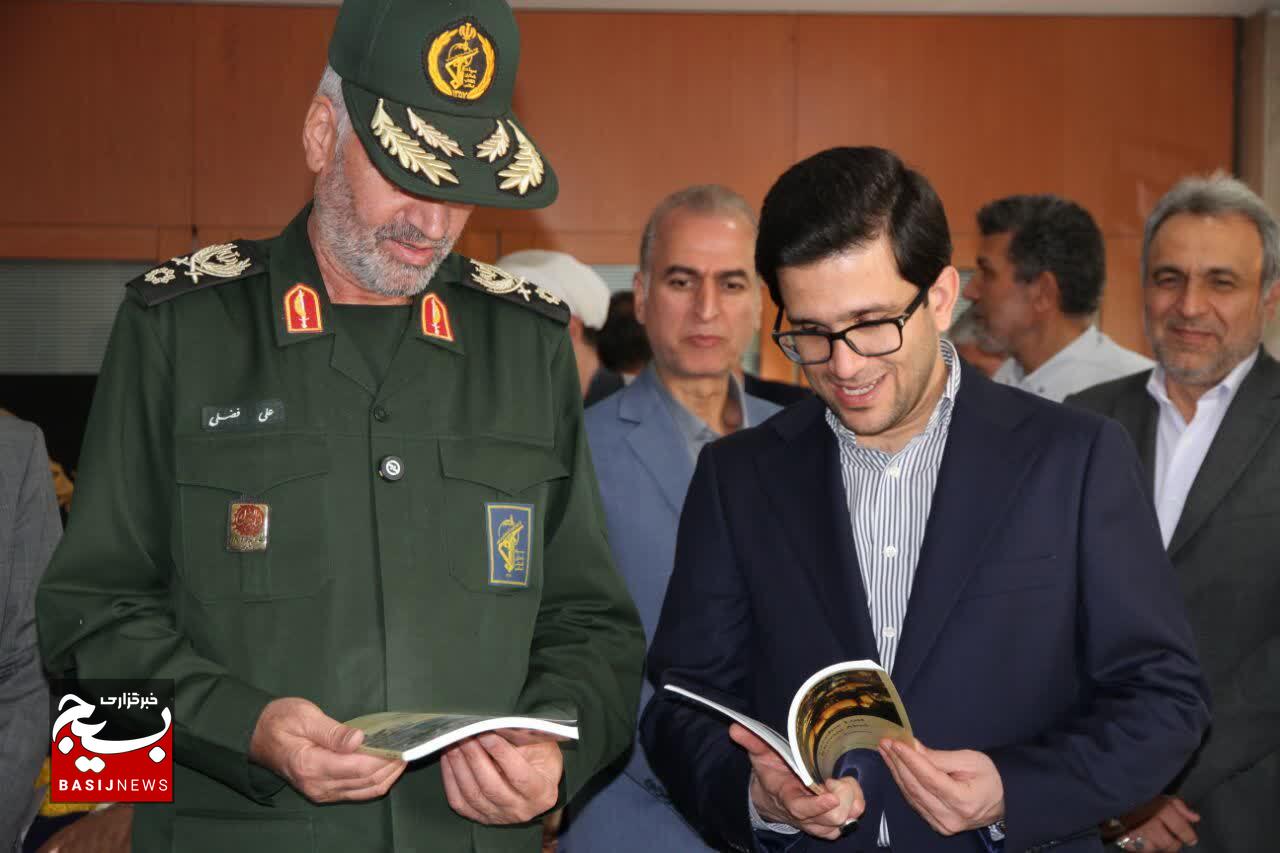 “یاد یاران” در صنعت نفت: گرامیداشت دفاع مقدس با طنین خاطرات و نمایش خلاقیت فرزندان همکاران